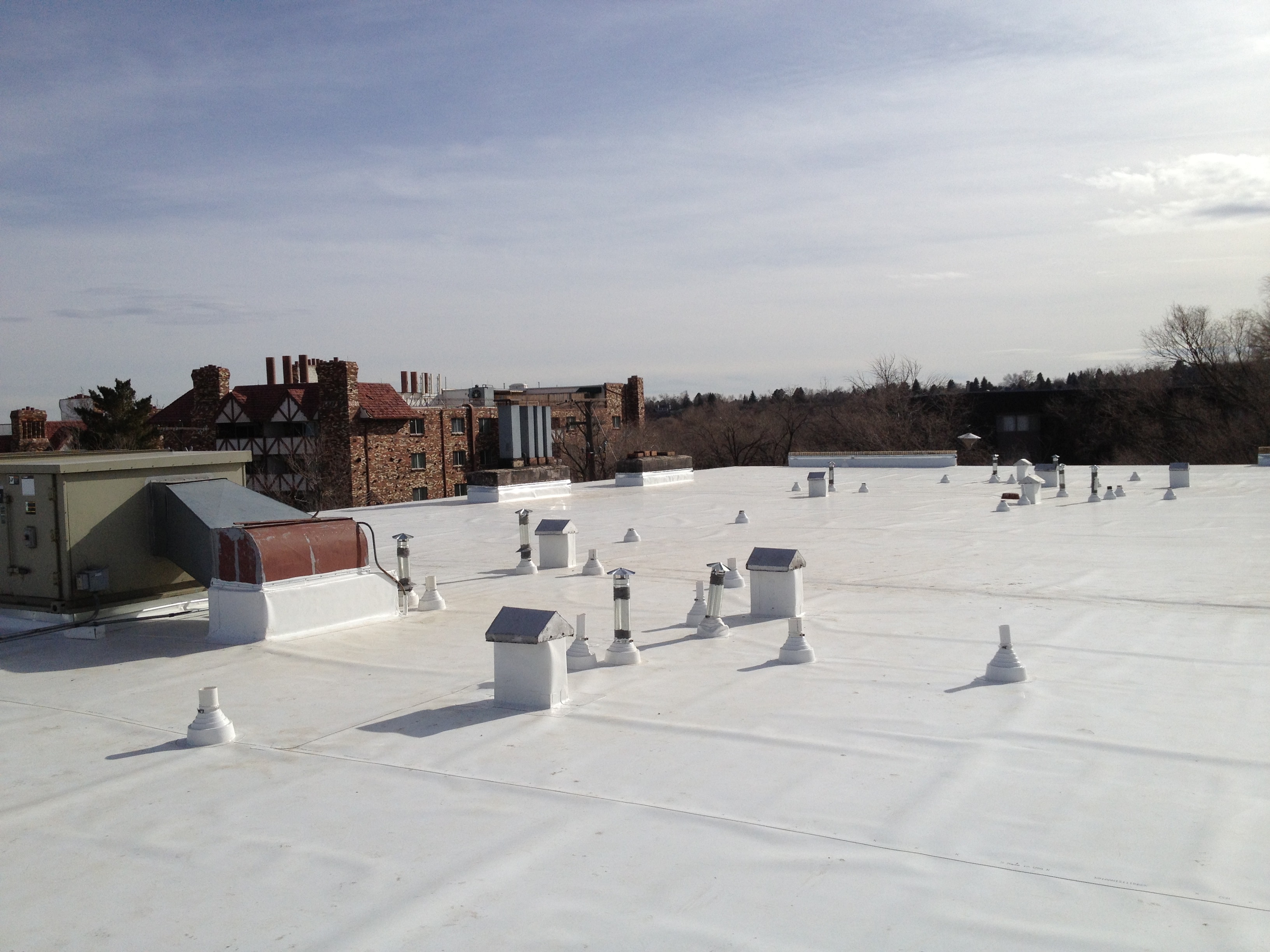 Roof Worx LLC GAF Commercial Roofers