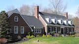 J Carnes & Son Roofing